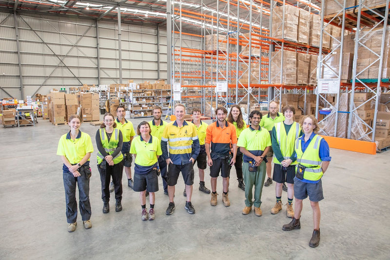 warehouse staff picture